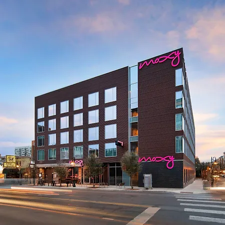 Moxy Austin - University-3