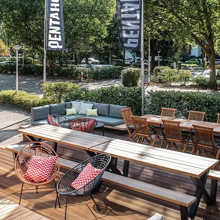 Pentahotel Bremen-3