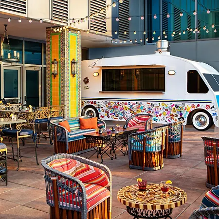 Ac Hotel By Marriott Downtown Los Angeles-3