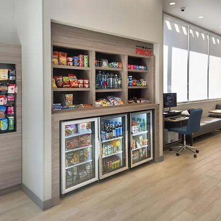 Towneplace Suites By Marriott New York Brooklyn-3