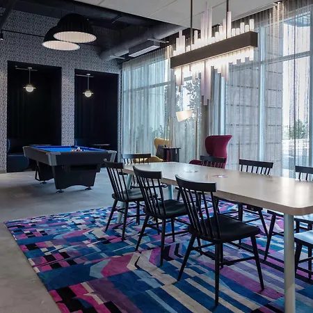 Aloft By Marriott Orlando Lake Buena Vista-3