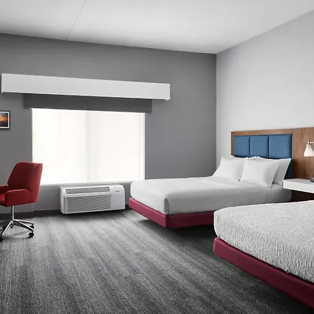 Hampton Inn & Suites Charlotte Steele Creek Road, Nc-3