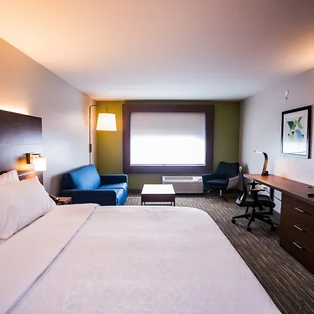 Holiday Inn Express & Suites Rehoboth Beach By Ihg-3