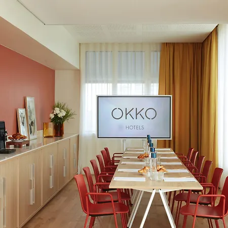 Okko Hotels Paris Rosa Parks-3