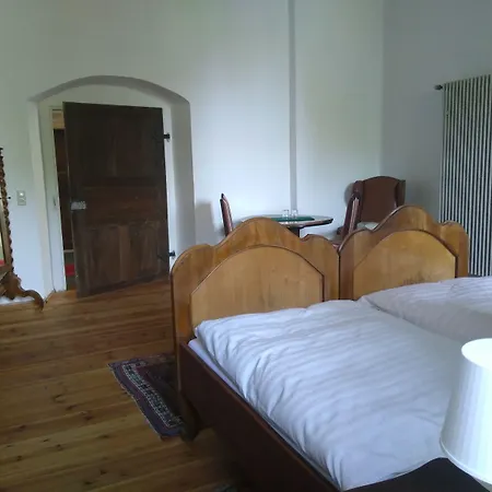 Ferienzimmer im Schloss Burgpreppach-2