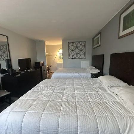 Courtland Inn By Townhouse Franklin Va Us 58-2