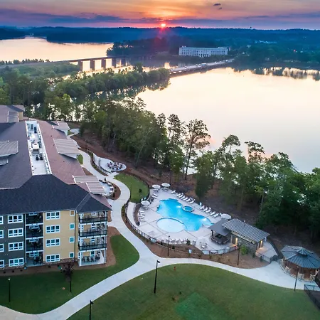 Lakeside Lodge Clemson-3