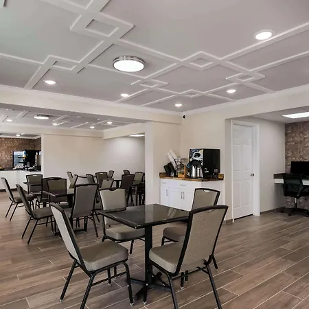 Surestay Plus By Best Western Pigeon Forge-3
