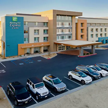 Holiday Inn Express & Suites Palm Desert - Millennium By Ihg-2