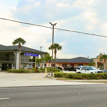Home Inn & Suites-3