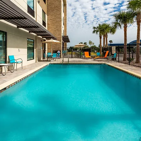 Holiday Inn Express & Suites Ft Myers Beach-Sanibel Gateway By Ihg-3