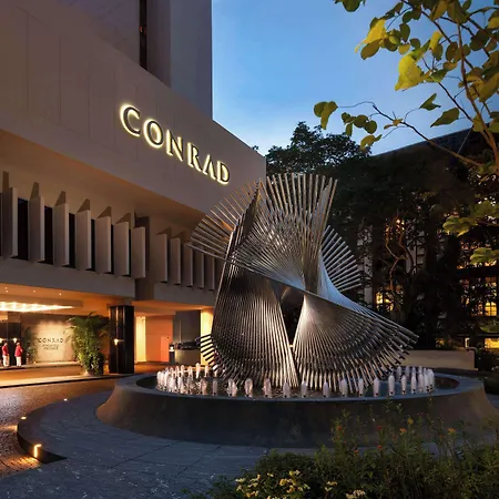 Conrad Singapore Orchard-2