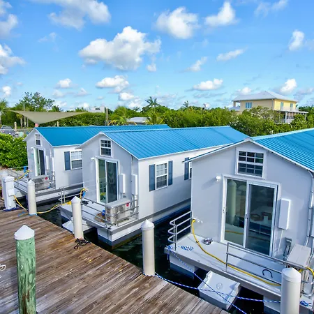 Yacht Haven-2