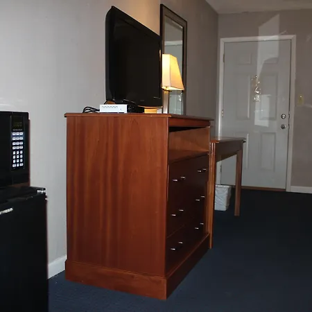 Interstate Motel-3