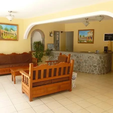 Hotel del Rio-2