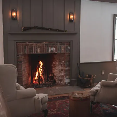 Stonehill'S Farmhouse-2