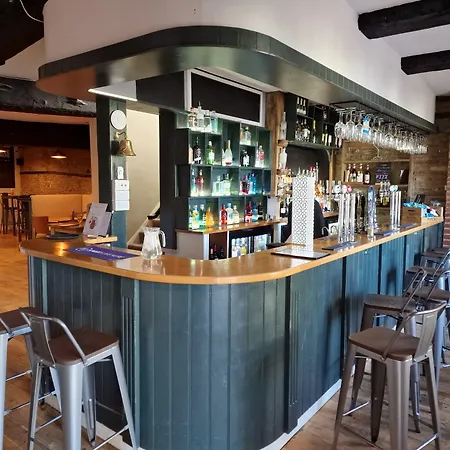 The Vale Hotel-2