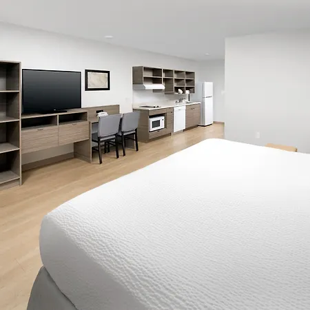 Woodspring Suites Meridian-3