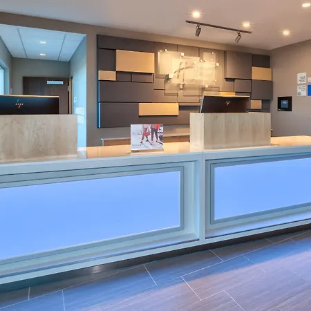 Holiday Inn Express & Suites - Cedar Springs - Grand Rapids N By Ihg-2