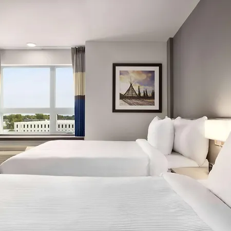 Microtel Inn & Suites Dorval Qc-3