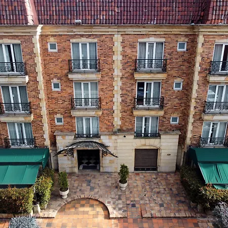 Hotel Windsor House Inn By Geh Suites-3