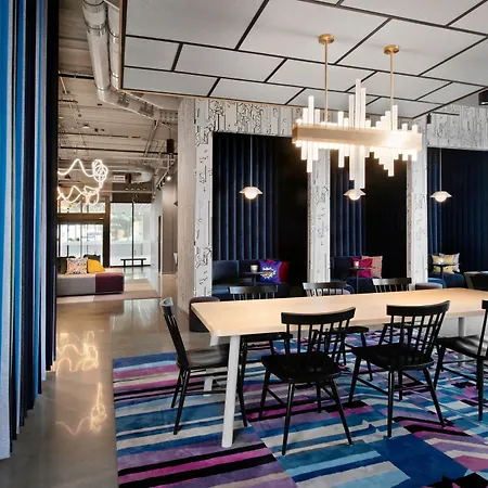 Aloft By Marriott Kansas City Country Club Plaza-3