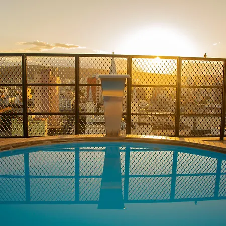 Hotel Oscar Gold-3