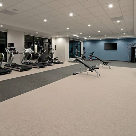 Springhill Suites By Marriott Valencia-3