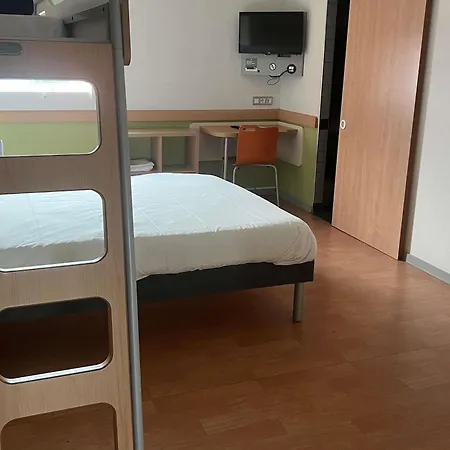 Ibis Budget Roanne Hôtel-3
