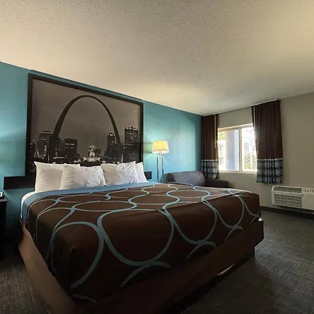 Super 8 By Wyndham Belleville St. Louis Area-2