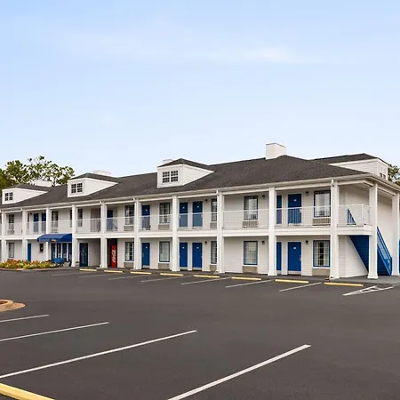 Baymont By Wyndham Albany At Albany Mall-3