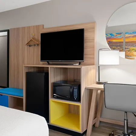 Days Inn By Wyndham Las Vegas-2