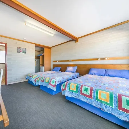 Nullarbor Roadhouse-2