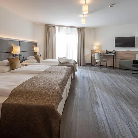 Flair Park Hotel Ilshofen-3
