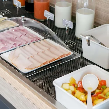 ibis Styles Poitiers Nord-2