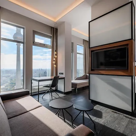 Park Inn By Radisson Berlin Alexanderplatz-2
