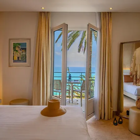 Best Western Premier Hotel Prince de Galles-2