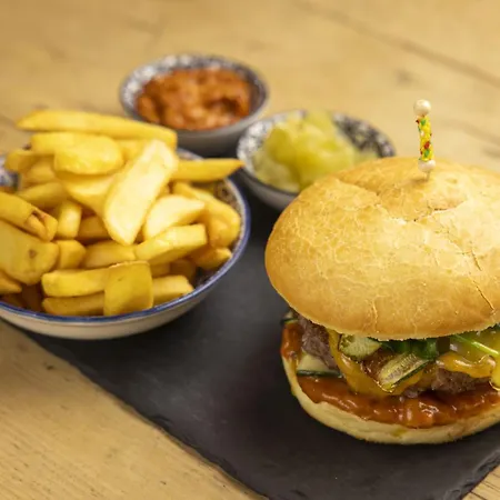 Small Luxury Hotel Goldgasse-3