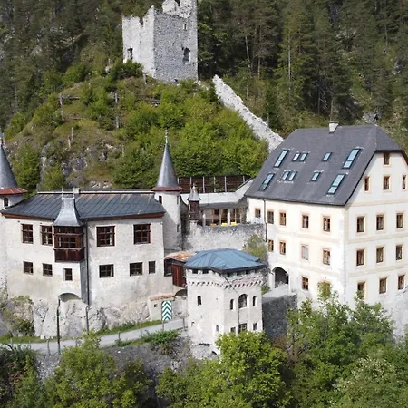 Hotel Schloss Fernsteinsee-3