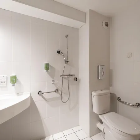 Hôtel Le Kennedy, Clermont-Ferrand, The Originals Relais-3