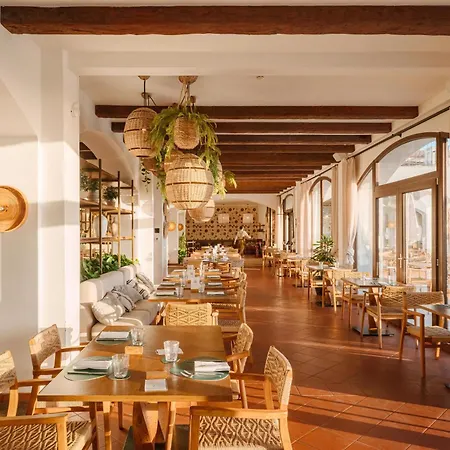 Mangia'S Santa Teresa Sardinia, Curio Collection By Hilton-2