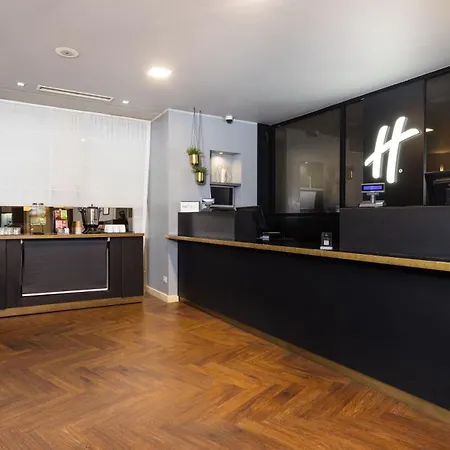 Holiday Inn Milan Garibaldi Station By Ihg-3