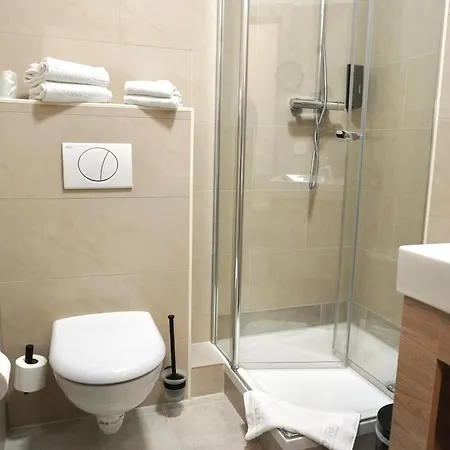 Hotel Atlas Halle-2