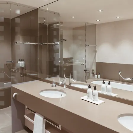 Tschuggen Grand Hotel - The Leading Hotels Of The World-3