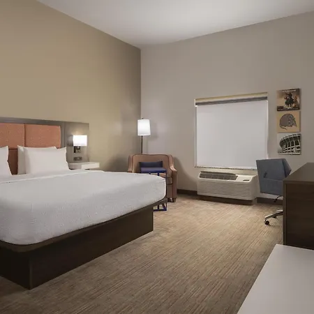 Hampton Inn & Suites - Mansfield-3