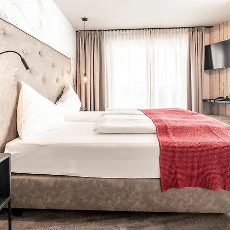 Hotel Astrid mit Panoramapool&inklusive JokerCard-2