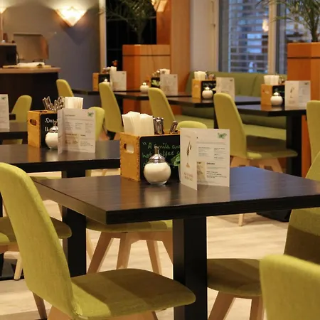 Holiday Inn Munich - South By Ihg-3