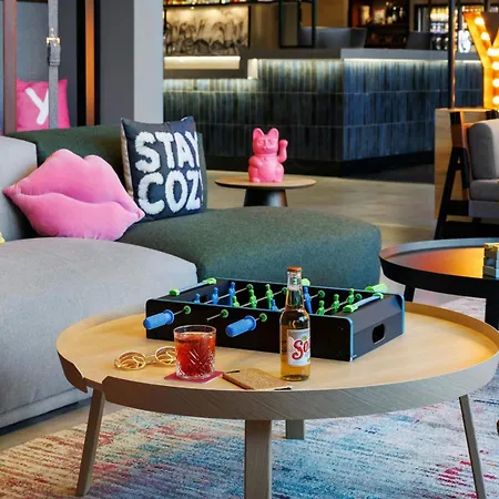Moxy Zurich-3