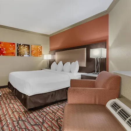 Best Western Plus Brookside Inn-3