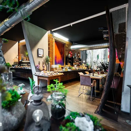 "Quality Hosts Arlberg" Hotel Lux Alpinae-3